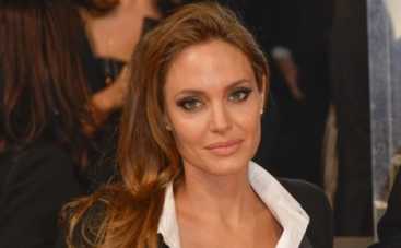 Анджелина Джоли сняла новый фильм "Несломленный" (ВИДЕО)