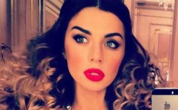 Анна Седокова призывает к "правильной любви"