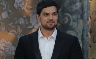 Холостяк Константин Евтушенко рассказал об участницах шоу