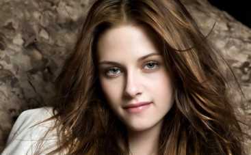 Кристен Стюарт начала борьбу с морщинами