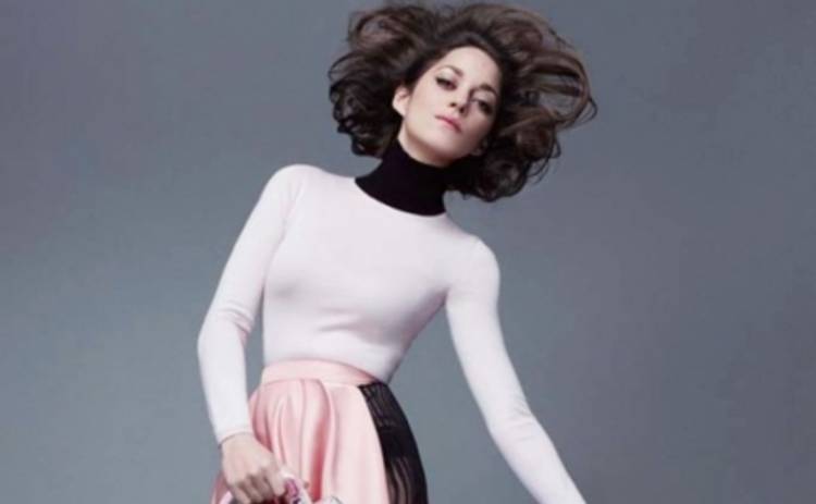 Марион Котийяр снялась в рекламе Lady Dior (ФОТО)