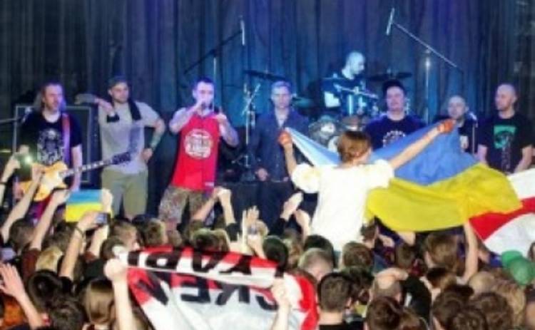 Ляпис Трубецкой дал концерт в Харькове: ругали Путина и пели гимн Украины