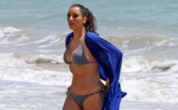 Ким Кардашян показала свои пышные формы в Таиланде (ФОТО)