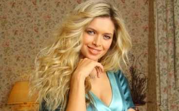 Вера Брежнева показала фото, на котором ее не узнать