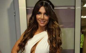 Анна Седокова пустила поклонников к себе в постель