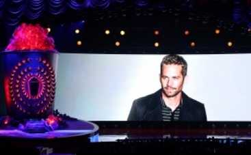 На MTV Movie Awards 2014 почтили память погибшего Пола Уокера