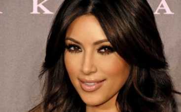 Ким Кардяшян увеличила ягодицы с помощью уколов (ФОТО)