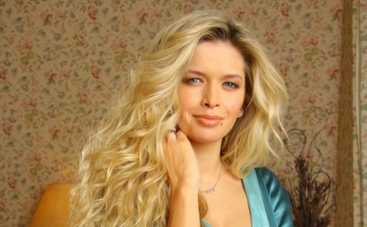 Вера Брежнева поделилась секретом стройности