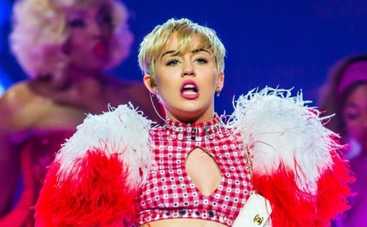 Майли Сайрус раскрыла истинные причины своей болезни