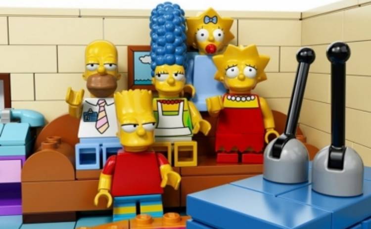 Симпсоны купились на LEGO