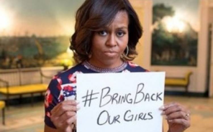 Мишель Обама и Рената Литвинова требуют освободить школьниц