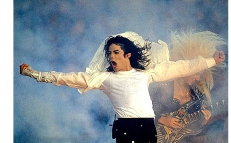 Майкл Джексон пришел на церемонию Billboard Awards (ВИДЕО)