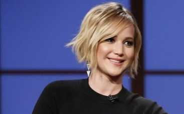 Дженнифер Лоуренс узнала, чем пахнет Брэд Питт