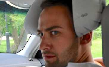 Дмитрию Шепелеву названивают жены таксистов