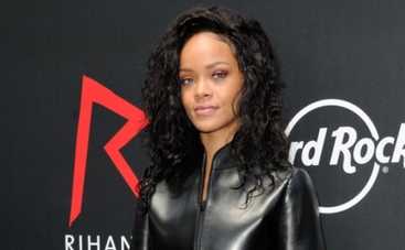 Рианна стала тетей (ФОТО)