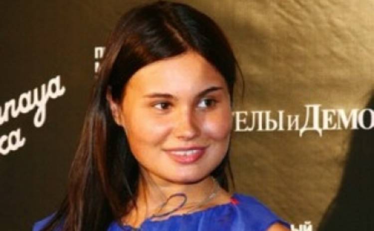 Актриса Анастасия Кочеткова врезалась в столб