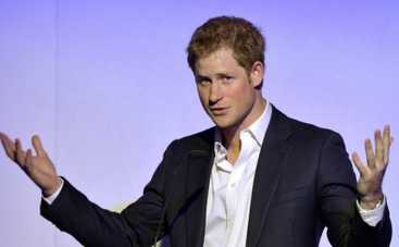 Принц Гарри станцевал с козой