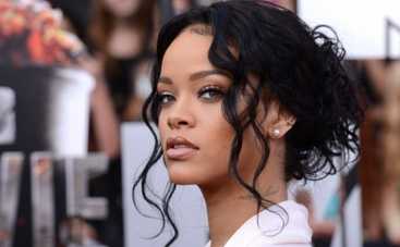 Рианна выложила в сеть фото маленькой племянницы (ФОТО)