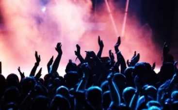 Зарубежные артисты отказываются выступать в Украине