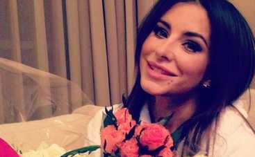 Ани Лорак примерила модный мешок (ФОТО)