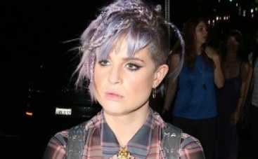 Келли Осборн похвасталась упругой попой (ФОТО)