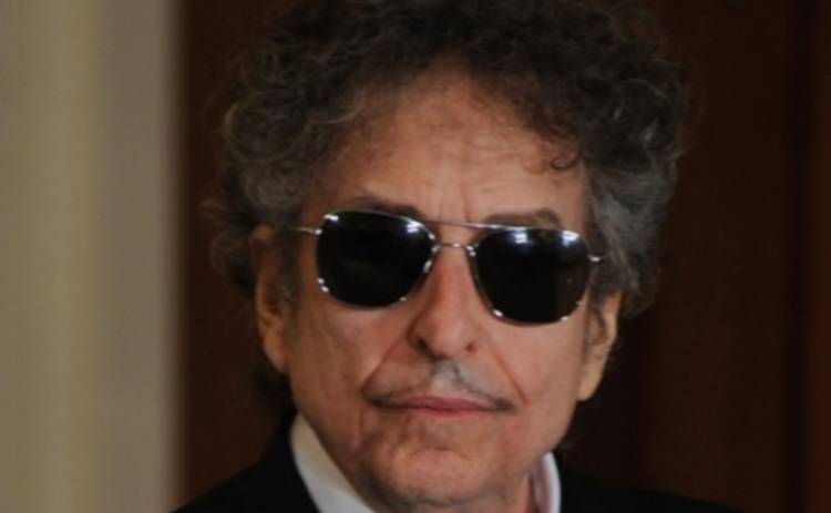 Черновик песни Боба Дилана ушел с молотка за $2 миллиона