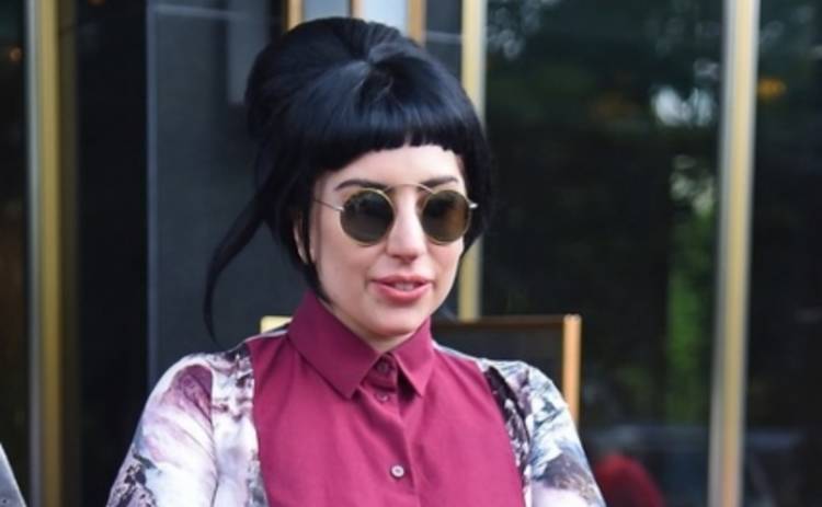 Леди Гага перевоплотилась в Мону Лизу (ФОТО)