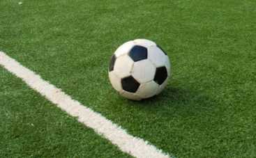 Чемпионат Украины по футболу потерял две команды