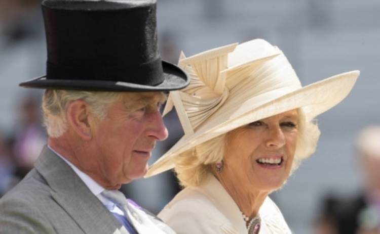 Принц Чарльз и Камилла Паркер-Боулз разводятся: новые подробности скандала