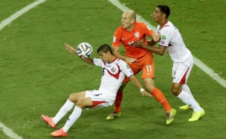 Чемпионат мира по футболу 2014: Нидерланды — Коста-Рика. Счет 4:2 (ВИДЕО)