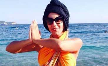 Джамала проводит отпуск в Черногории