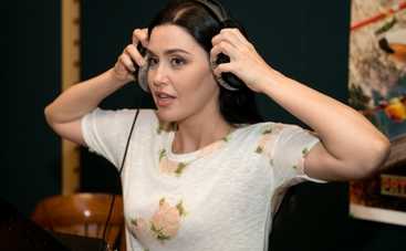 Ведущая 1+1 озвучила мультфильм "Літачки: рятувальний загін"