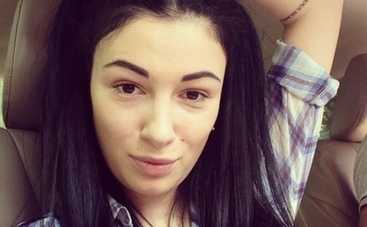 Насте Приходько запретили ходить на каблуках