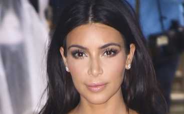 Ким Кардашьян недовольна своей фигурой