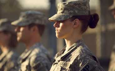 Кристен Стюарт забрали в армию США (ФОТО)