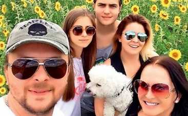 София Ротару сделала селфи с внуками (ФОТО)