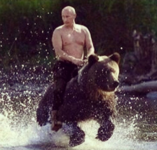 Виктория Боня показала фото Владимира Путина с оголенным торсом