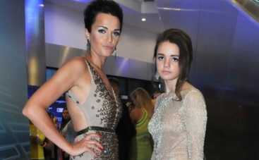 Певица Слава посадила дочь на диету