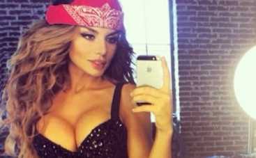 Анна Седокова снова обнажилась перед поклонниками (ФОТО)