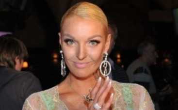 Анастасия Волочкова подверглась критике со стороны поклонников