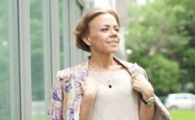 Лена Перова объяснила, почему оказалась в больнице
