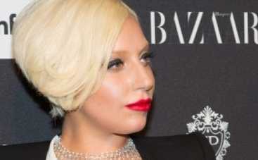 Поклонники довели Леди Гагу до слез