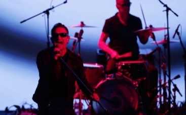 На презентации iPhone 6 группа U2 представила новый альбом