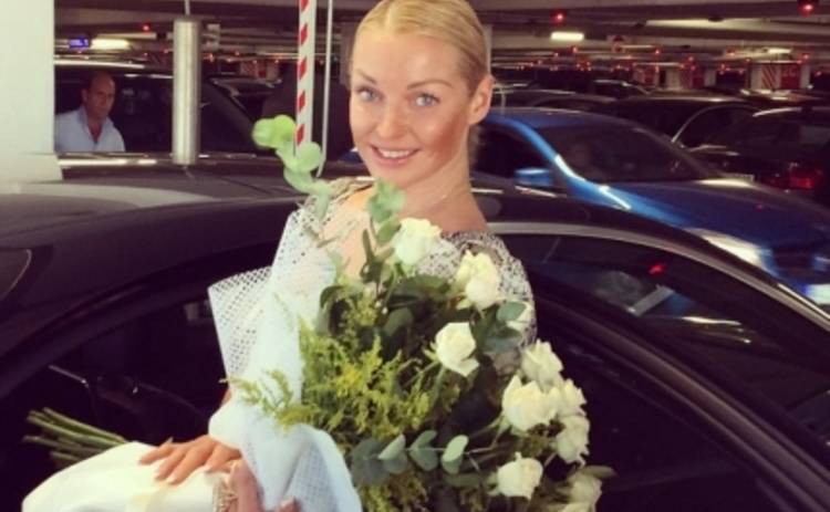 Анастасия Волочкова отгуляла свадьбу в Турции (ФОТО)