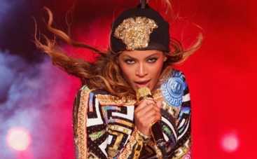 Бейонсе поймали на выступлении "под фанеру" (ВИДЕО)