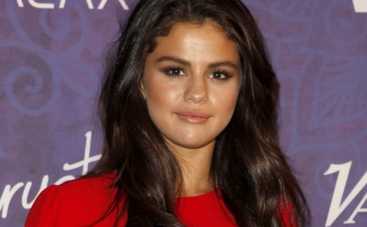 Селена Гомес поделилась с поклонницами секретом наглости