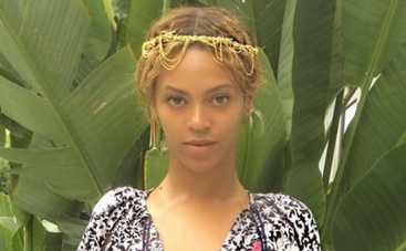 Бейонсе выпустила именной календарь на 2015 год (ВИДЕО)