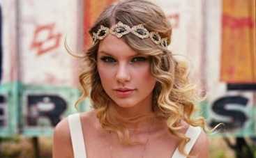 Тейлор Свифт отказалась участвовать в женских разборках