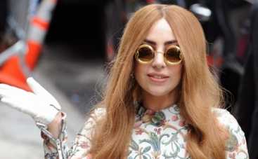 Леди Гага наводит на детей ужас