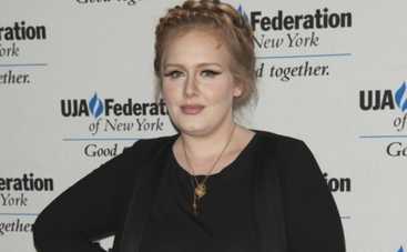 Певица Адель богатеет с каждым днем